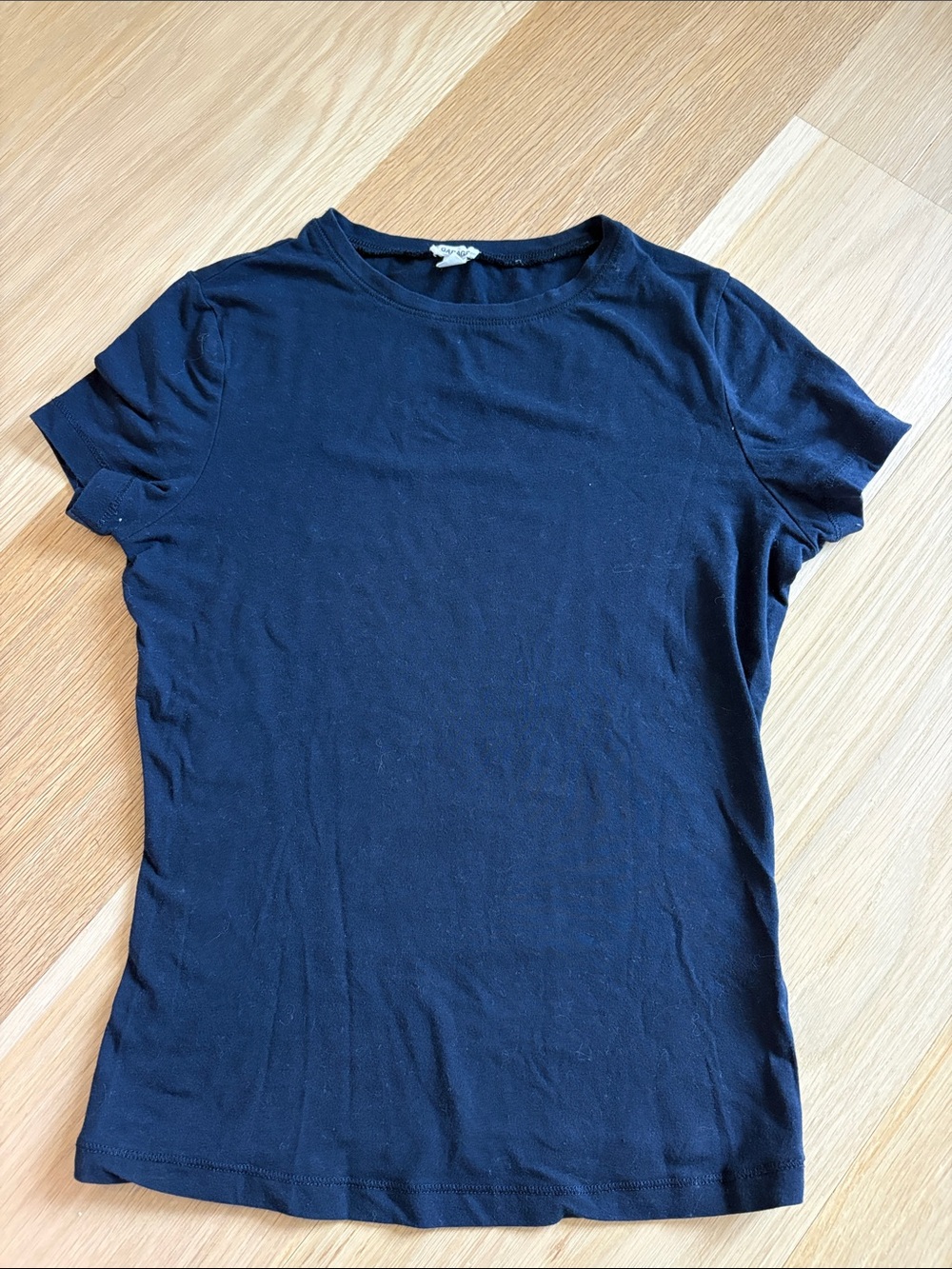 Garage Classic Short-Sleeve Black Women's Tee size xs